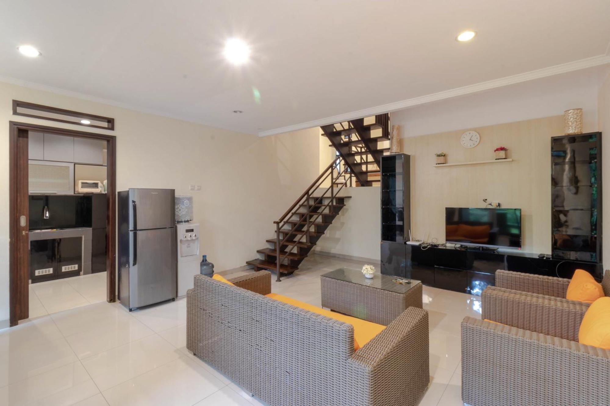 Villa Family Only Mountain View - De Reiz Kesuma Syariah 3br Bandung